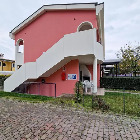 Charming Three Appartamento Bibione